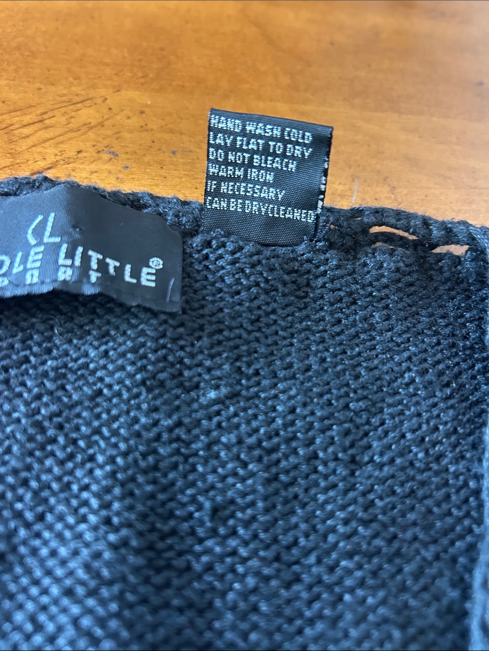 Vintage Carol Little Sport Black crochet Vest w/ flowers & fruit all over front - Picture 10 of 10